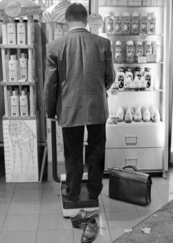 Photo by David Henry: https://www.pexels.com/photo/faceless-barefoot-man-standing-on-scale-in-store-5812087/