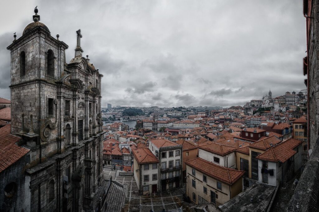 porto-church-historic-center-2493046/